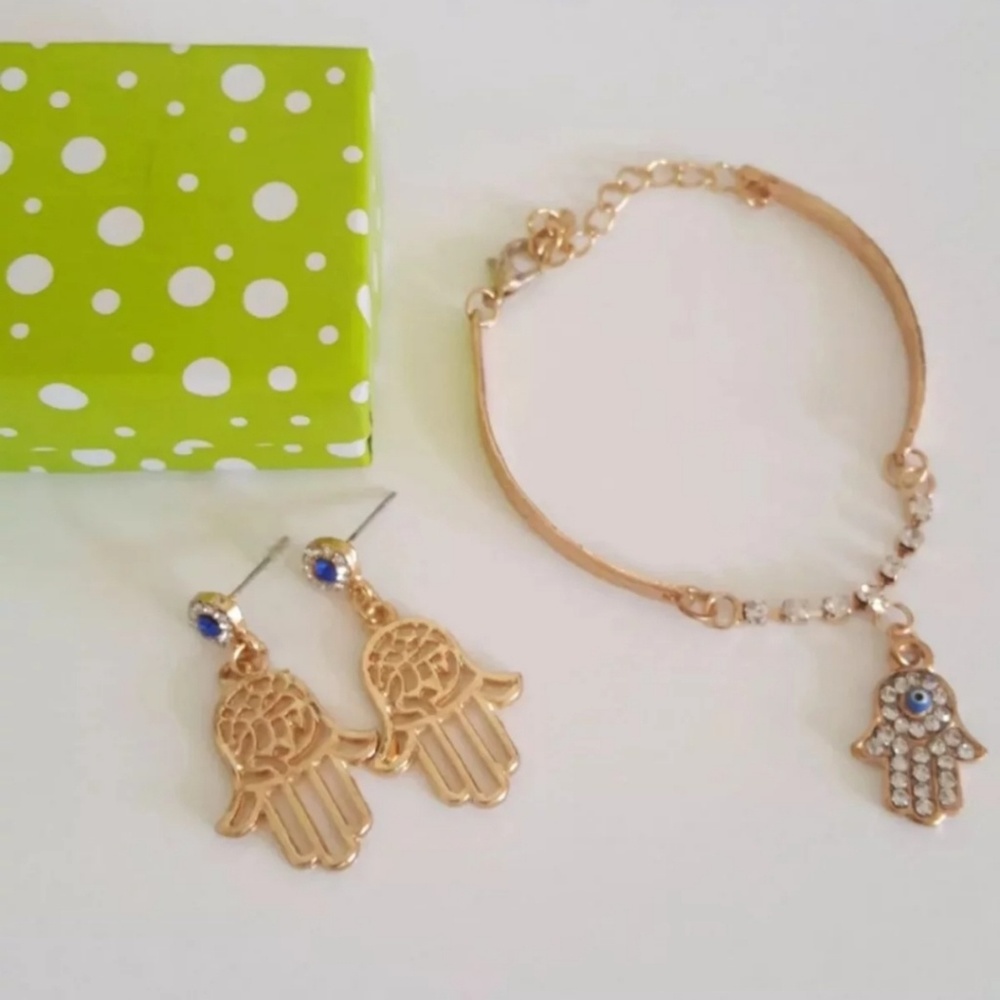 Earrings & bracelet